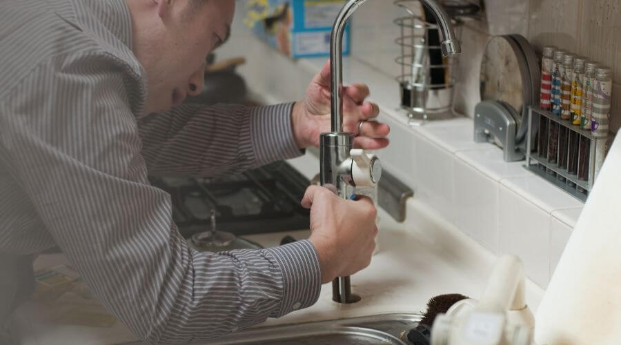 Professional Tankless Water Heater Installation in Golden, MO